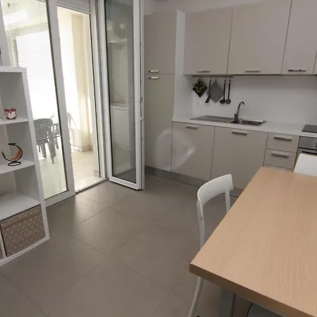 Raffaello Сан-Бенедетто-дель-Тронто